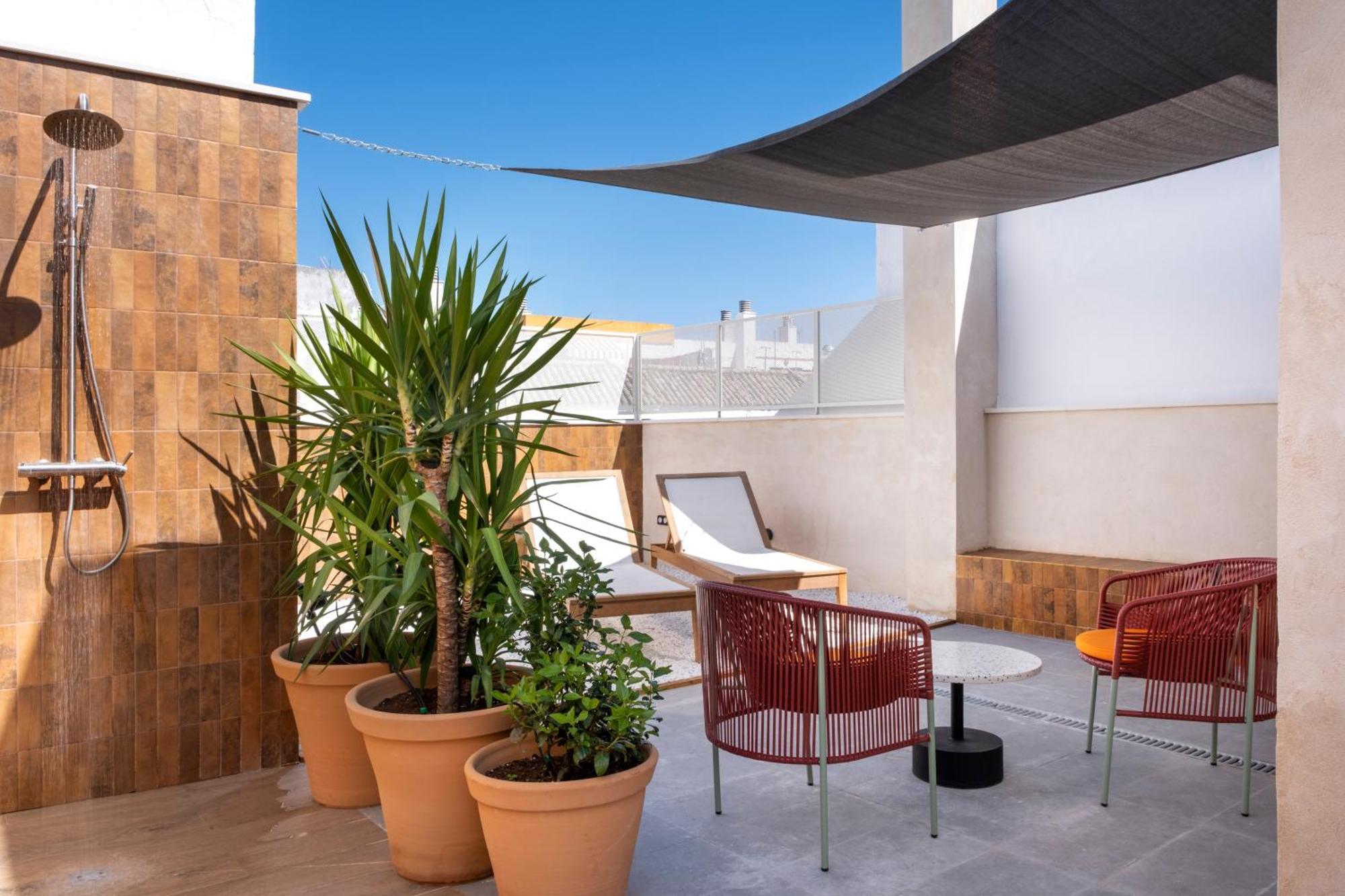 Rincones De Lola - Castilla 91 - Shared Jacuzzi Villa Sevilla Eksteriør bilde